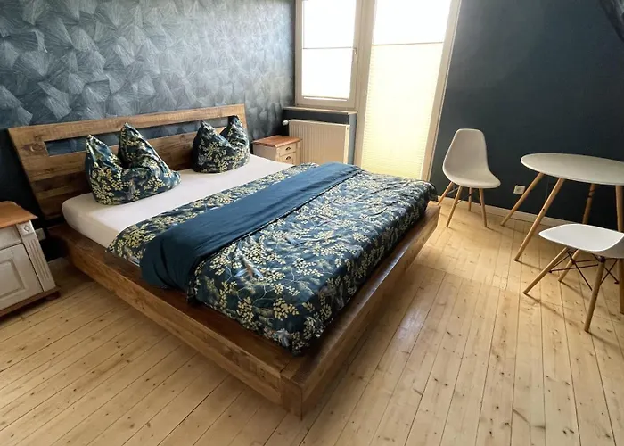 Platzhirsch In Mit Garten, 2 Bäder, 3 Schlafzimmer&küche - Gratis Parkplätze * Bad Hersfeld