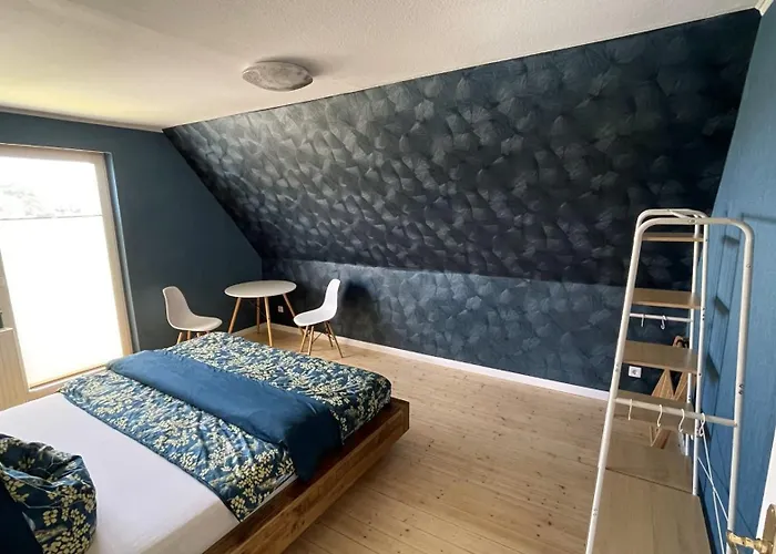 Ferienhaus Platzhirsch In Mit Garten, 2 Bäder, 3 Schlafzimmer&küche - Gratis Parkplätze Bad Hersfeld