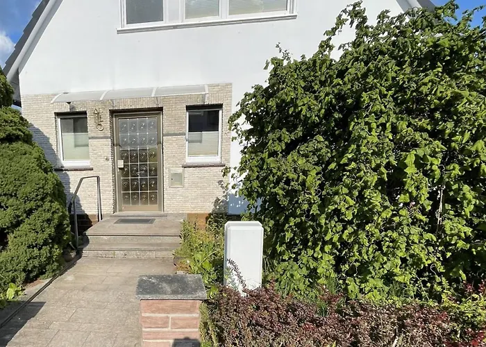 Platzhirsch In Mit Garten, 2 Bäder, 3 Schlafzimmer&küche - Gratis Parkplätze Ferienhaus Bad Hersfeld